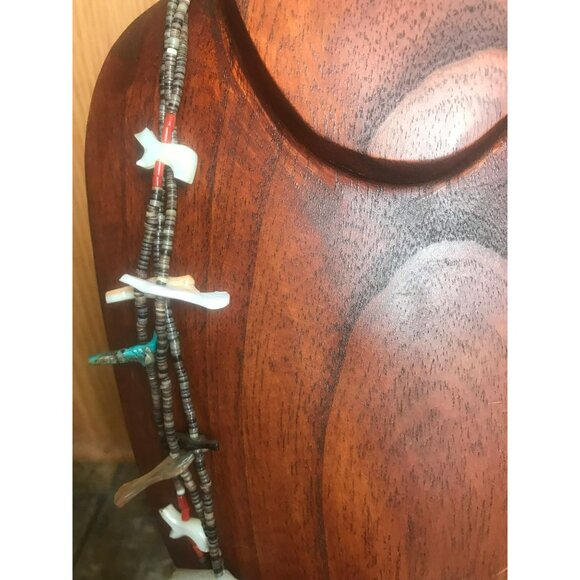 Vtg Zuni Fetish 3 Strand Necklace Native American Hand Carved Turquoise - Picture 9 of 10